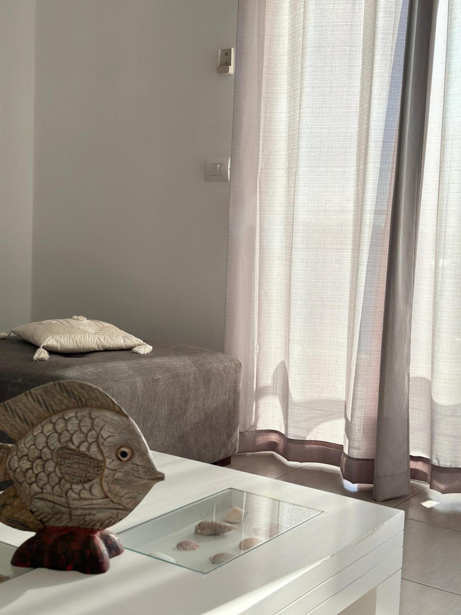 Bay View Apartment ซารานเดอ ภายนอก รูปภาพ