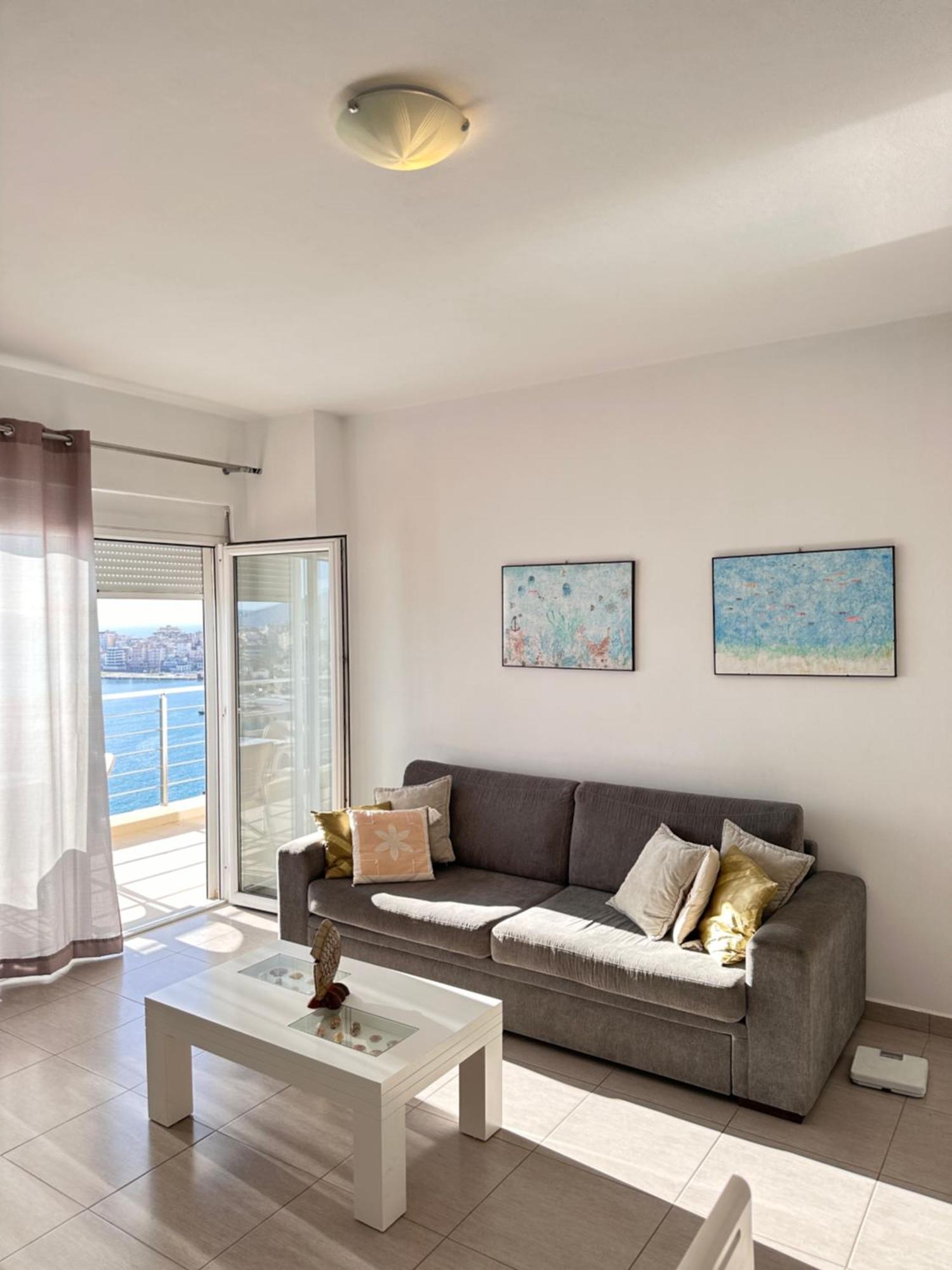 Bay View Apartment ซารานเดอ ภายนอก รูปภาพ