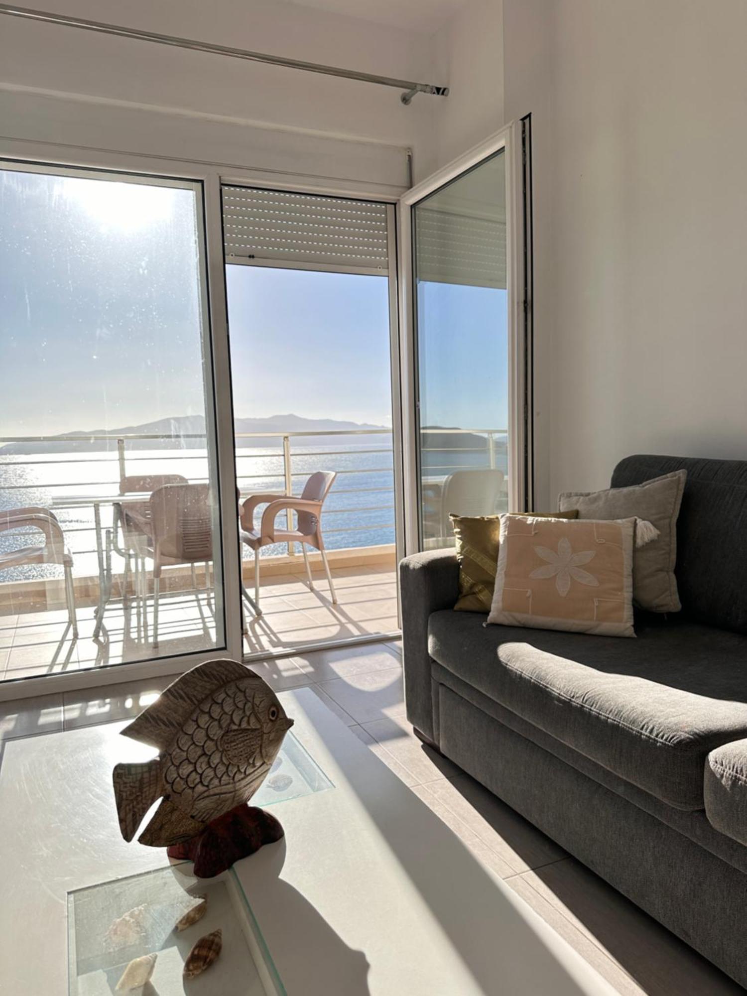 Bay View Apartment ซารานเดอ ภายนอก รูปภาพ
